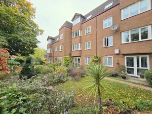 Photo 18- click for photo gallery